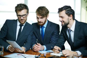 Meeting of three enterpreteurs