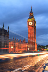 Obraz premium Big Ben i parlament o zmierzchu, Londyn, Wielka Brytania.