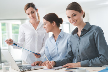 Business women team working at desk