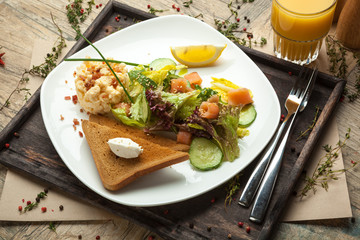 Omelette with grilled mozzarella and tomatoes.