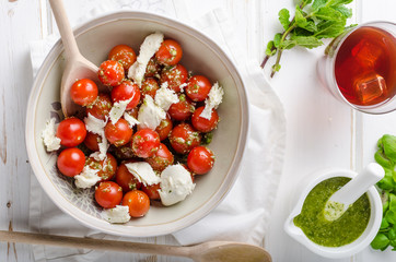 Cherry tomato salad
