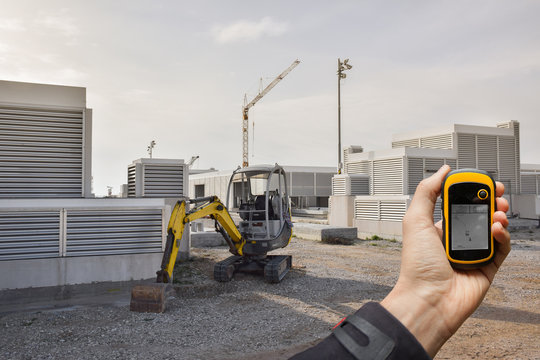 finding the right position inside a construction site via gps