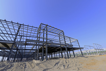 Steel structure workshop is under construction