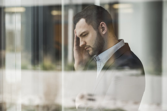 Glasscheibe,Stress,ernst,Fenster,&Uuml;berlastung,nachdenklich,denken