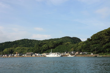 Fototapeta na wymiar 田舎の漁港　栄松漁港