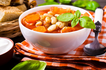 Thick soup with beans