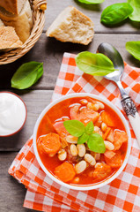 Thick soup with beans