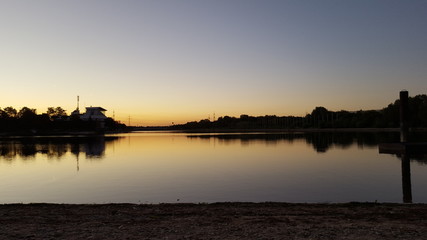 Fototapeta premium Fühlinger See am Abend.
