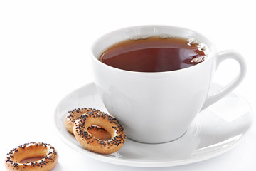 Cup of hot tea and cookies