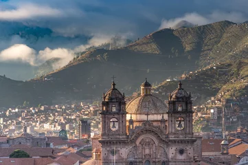 Gordijnen Morning sun rising at Plaza de armas, Cusco, City © sharptoyou