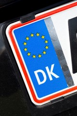 Nationalitätszeichen Dänemark auf Eurokennzeichen