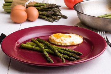 asparagus with egg