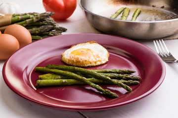 asparagus with egg