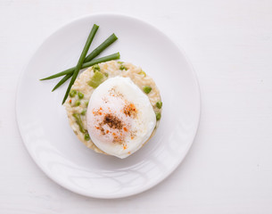 pea risotto with egg