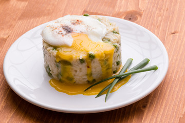 pea risotto with egg