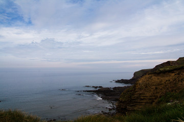 Fototapeta na wymiar View over the coastline near Widemouth Bay in Cornwall