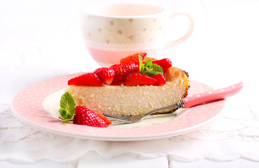 Cheesecake with strawberry topping