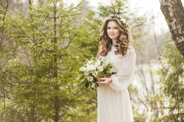 Naklejka premium Свадьба в лесу весной