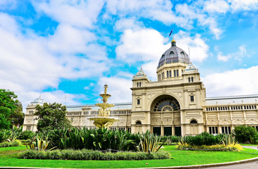 Fototapeta na wymiar View of the Royal Exhibition Building in Melbourne, Australia.