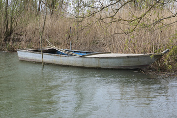 Barchino abbandonato