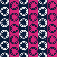 Pink circle seamless pattern with grunge effect.