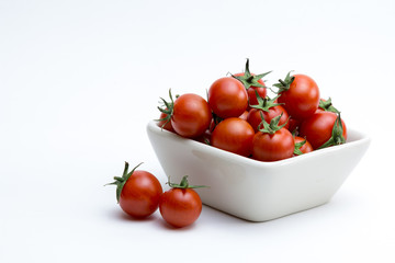 tomates cherry