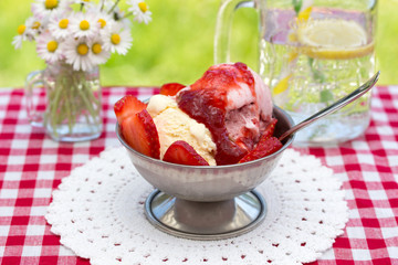 Eisgenuss im Sommer
