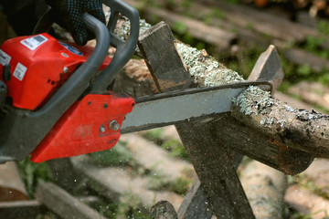 chop wood Chainsaw