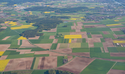 Felder im Frühling, Landschaft in Mittelfranken