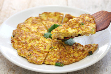 taiwanese dried radish omelet