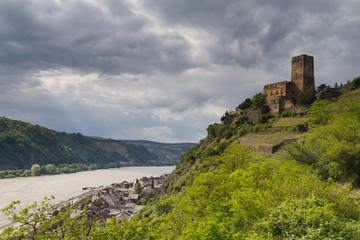 Fototapeta na wymiar Burg Gutesfels im Mittelrheintal