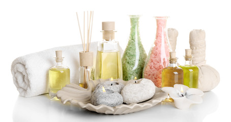 Obraz na płótnie Canvas Spa treatment with essential oils isolated on white.