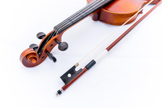 Classic Violin and bow - isolate on white