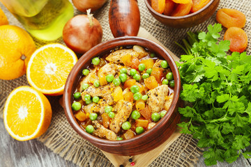 Chicken with oranges