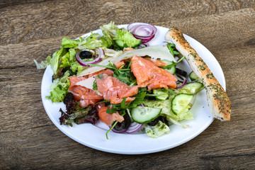 Salmon salad