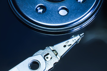 hard disk drive read head.