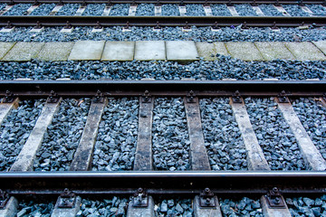 Binari del treno in stazione