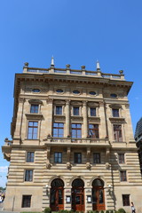Fototapeta na wymiar Le Théâtre National de Prague