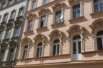 Obraz premium Façade d’immeuble classique à Prague