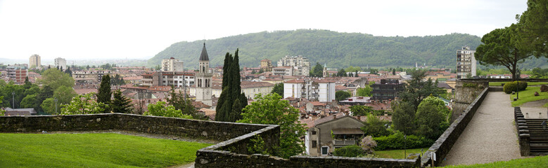 Fototapeta na wymiar Panorama von Gorizia