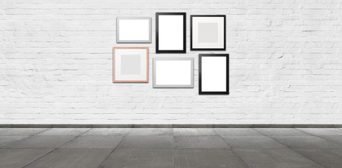 emty room with picture frames