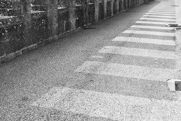 Stone fence notched.