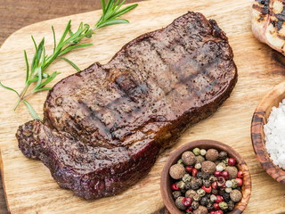 Steak Ribeye.