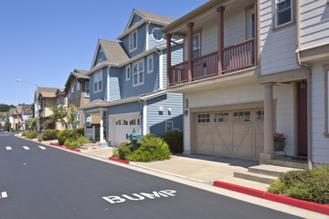 New homes in Richmond California on a hillside.