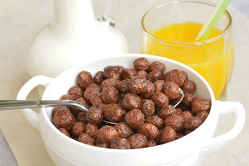 Spoon with chocolate balls 