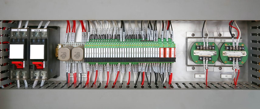 Electrical Control Wire System In Cabinet For Machine