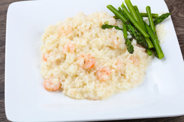 Risotto with shrimps and astaragus