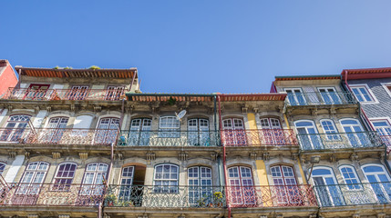 Fototapeta na wymiar Colorful houses at the Ribeira in Porto