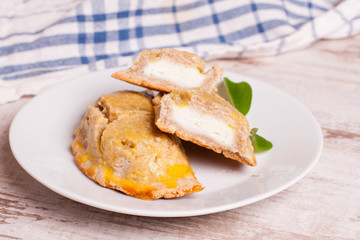 Buns with cottage cheese