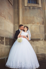 kiss the bride, wedding day happy